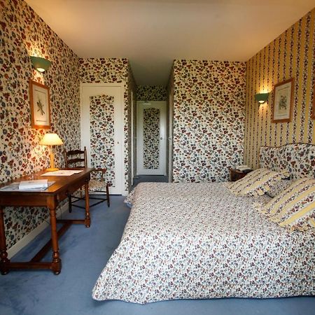 Hotel Chateau De Castel Novel - Les Collectionneurs Varetz Dış mekan fotoğraf
