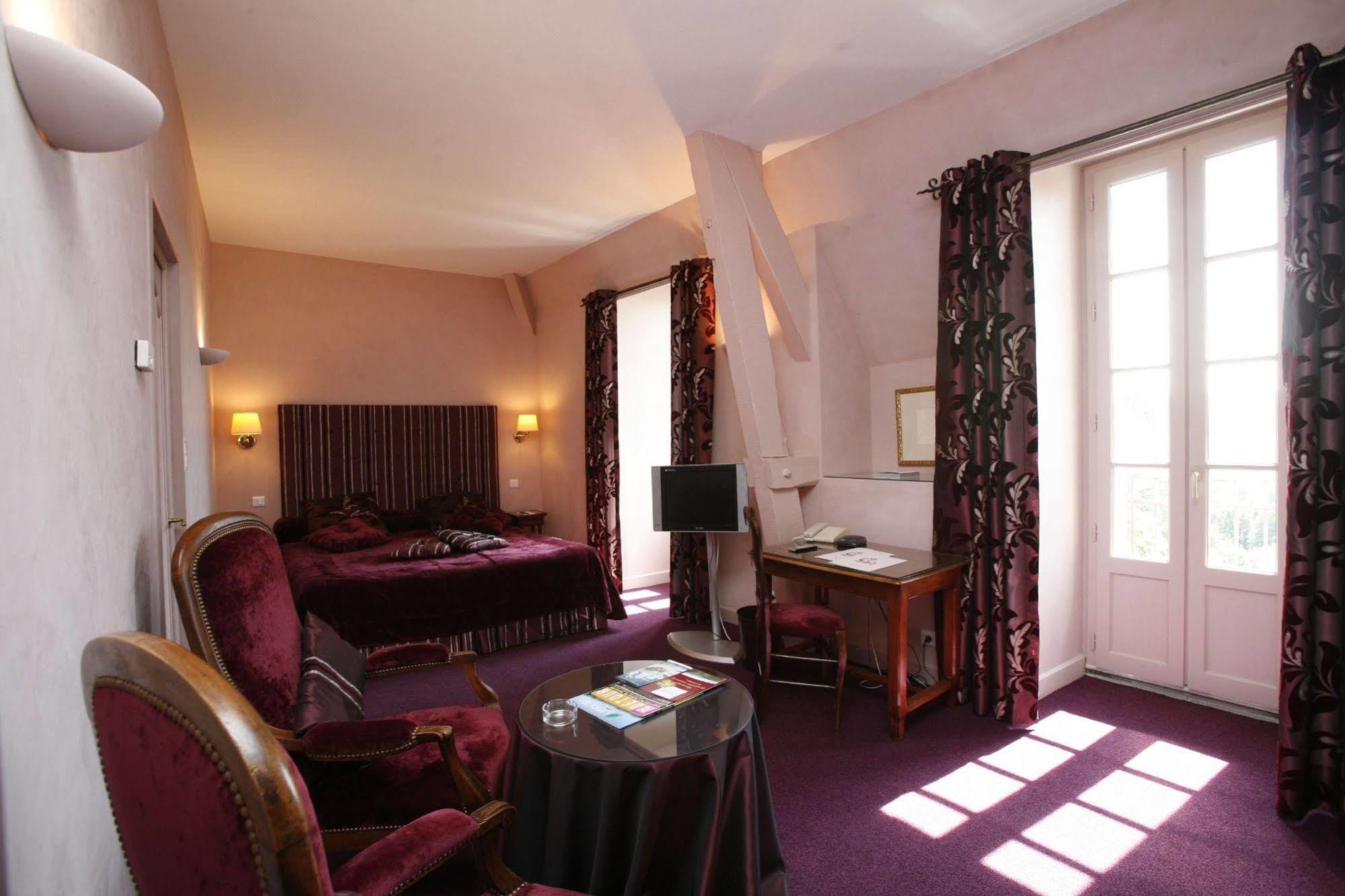 Hotel Chateau De Castel Novel - Les Collectionneurs Varetz Dış mekan fotoğraf