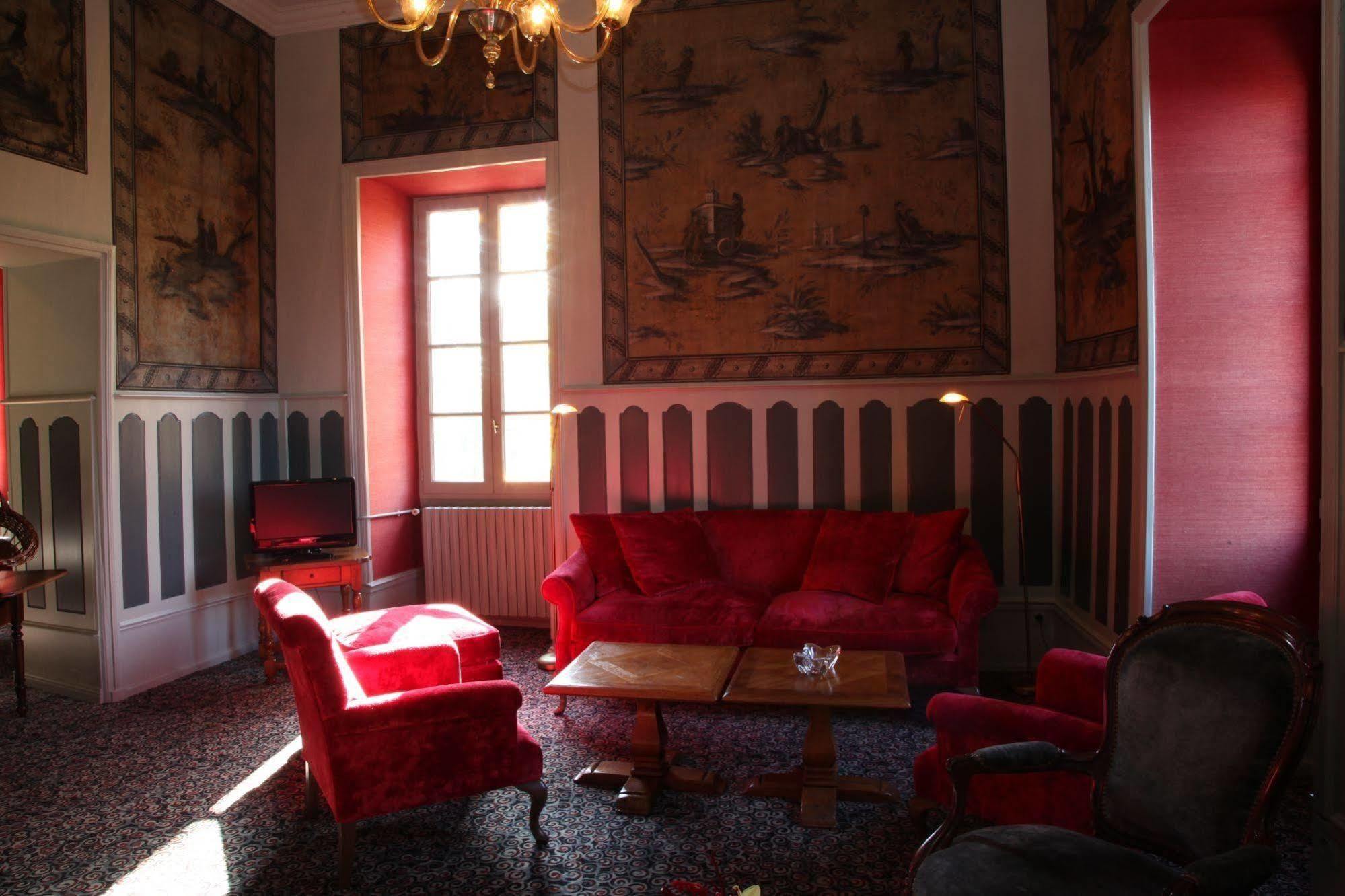 Hotel Chateau De Castel Novel - Les Collectionneurs Varetz Dış mekan fotoğraf