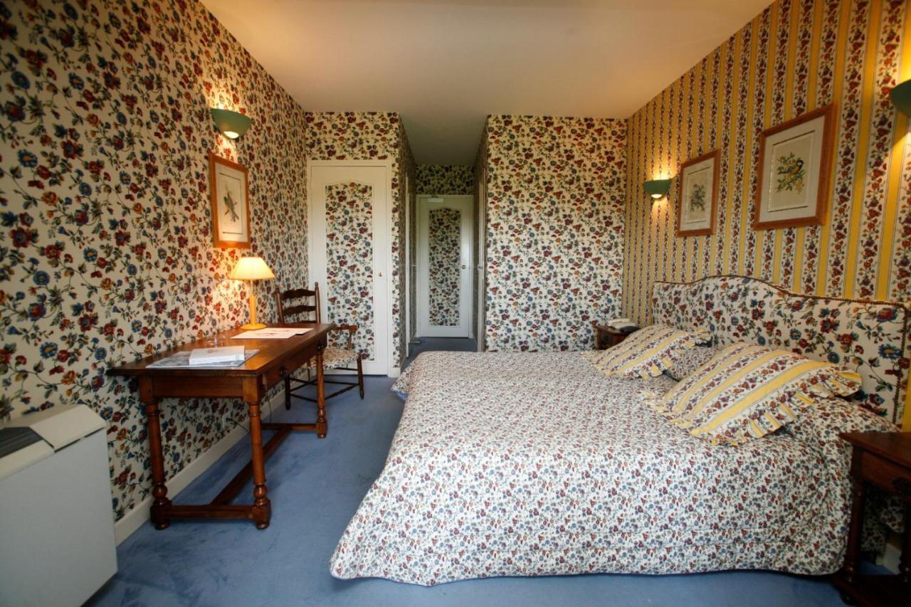 Hotel Chateau De Castel Novel - Les Collectionneurs Varetz Dış mekan fotoğraf